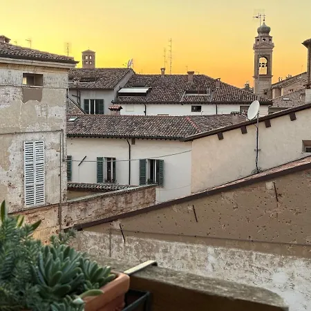 Lejlighed L' Atelier Sui Tetti, Balcone Panoramico In Centro *