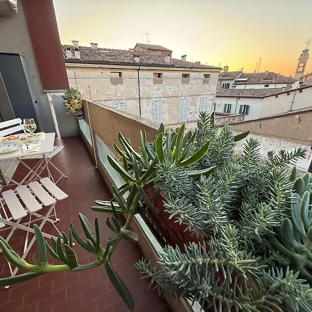 아파트 L' Atelier Sui Tetti