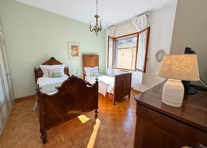 L' Atelier Sui Tetti Фаэнца