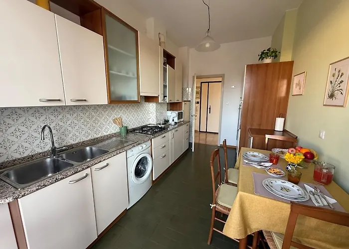 L' Atelier Sui Tetti Фаэнца